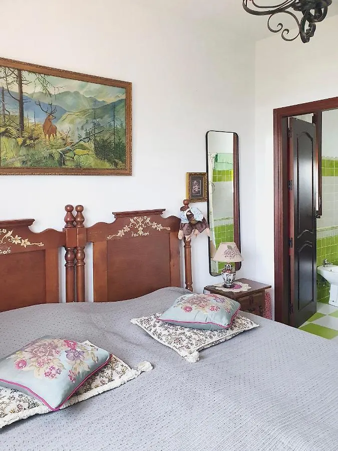 Homestay En-Suite Bedroom With Private Entrance At Casa Sofija Sedella Spain